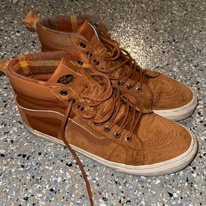 Vans MTE waterproof boots